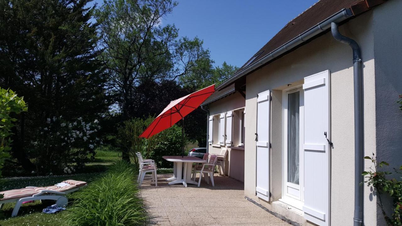 Chambre D'Hotes Chez L'Habitant Montlouis-sur-Loire Exterior photo